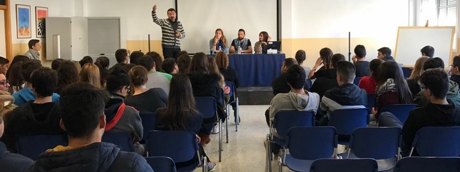 charla antiguos alumnos 17